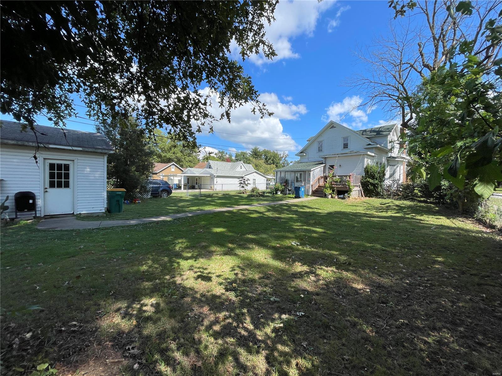 716 Cedar Street Property Photo 4