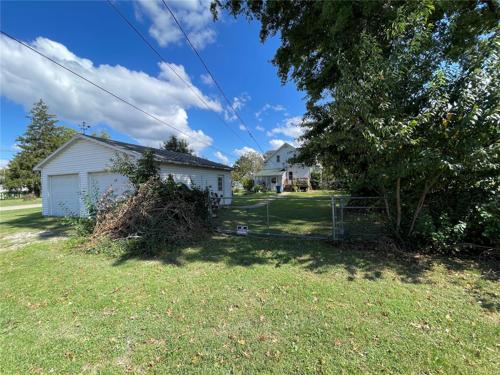 716 Cedar Street Property Photo 6