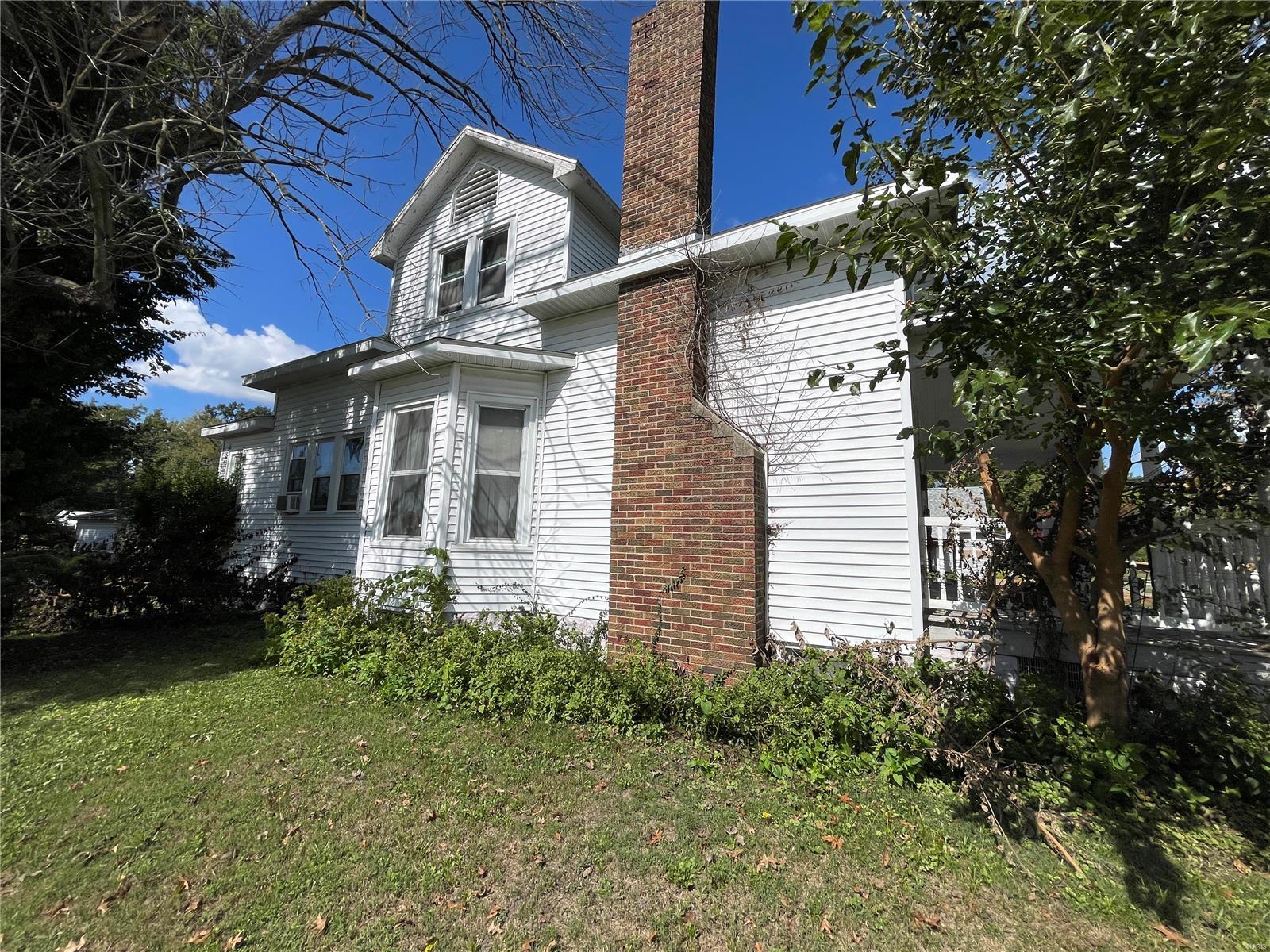 716 Cedar Street Property Photo 9