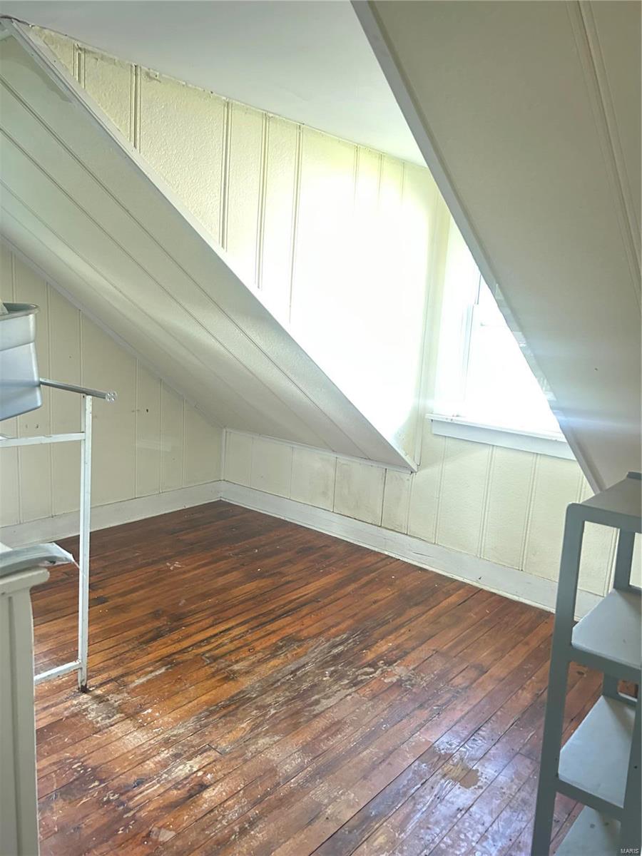 716 Cedar Street Property Photo 25