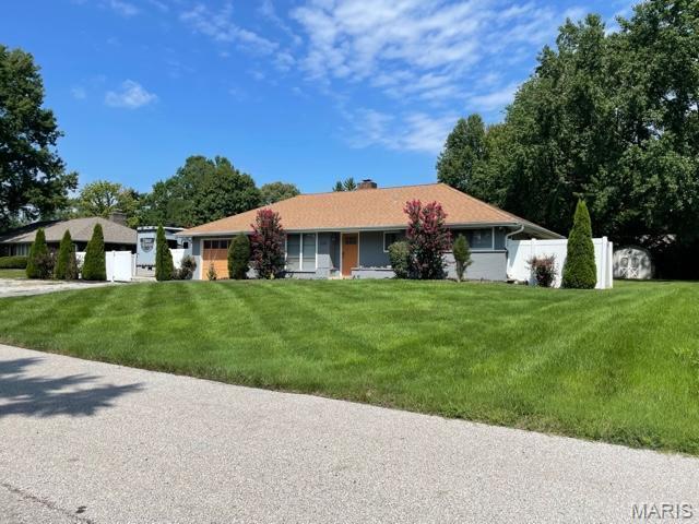 725 Valencia Avenue Property Photo 2
