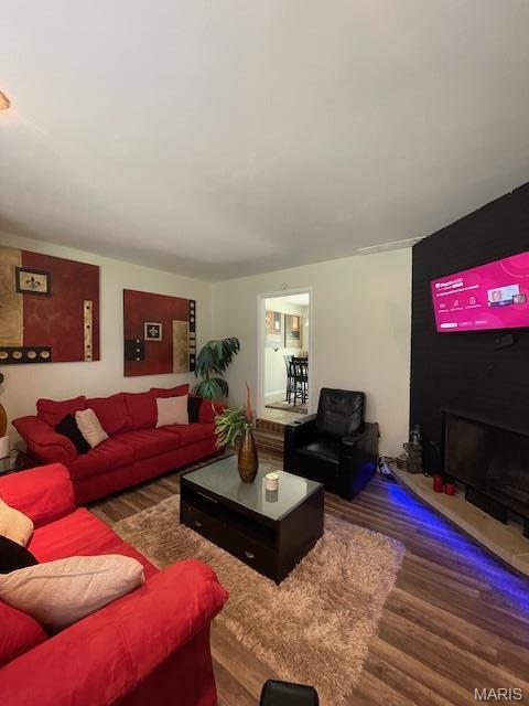 725 Valencia Avenue Property Photo 7