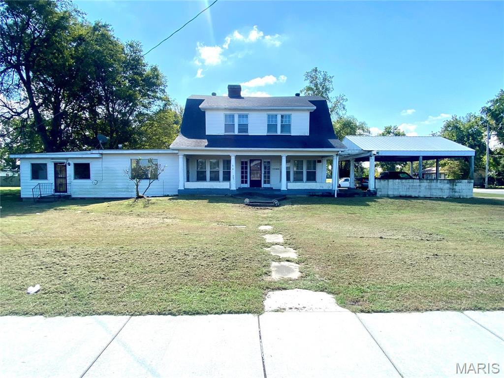 101 E Cedar Street Property Photo 1