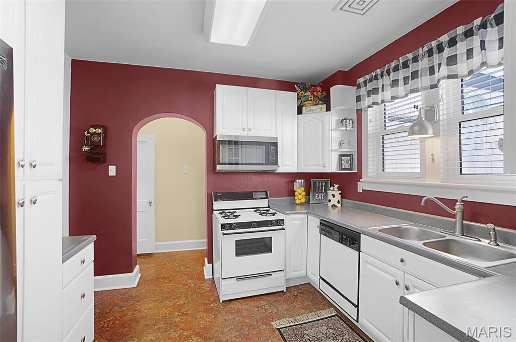 401 Elm St Property Photo 14