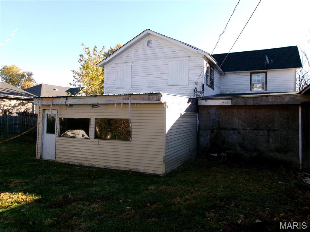 317 S 5th St Property Photo 4