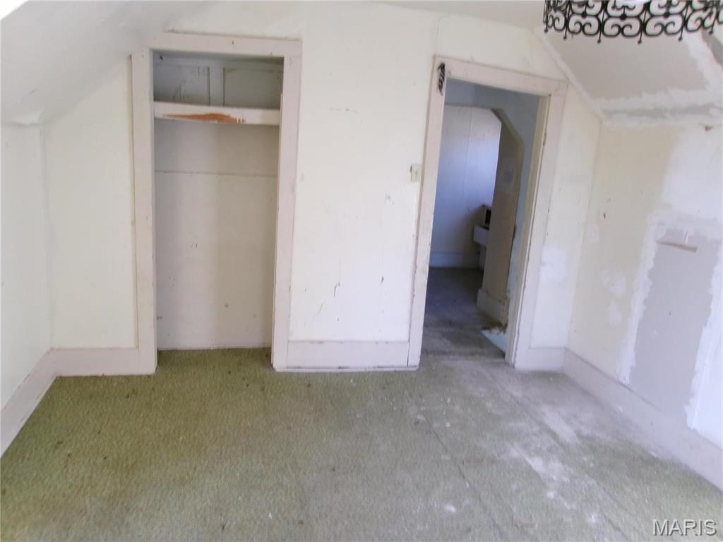 317 S 5th St Property Photo 12