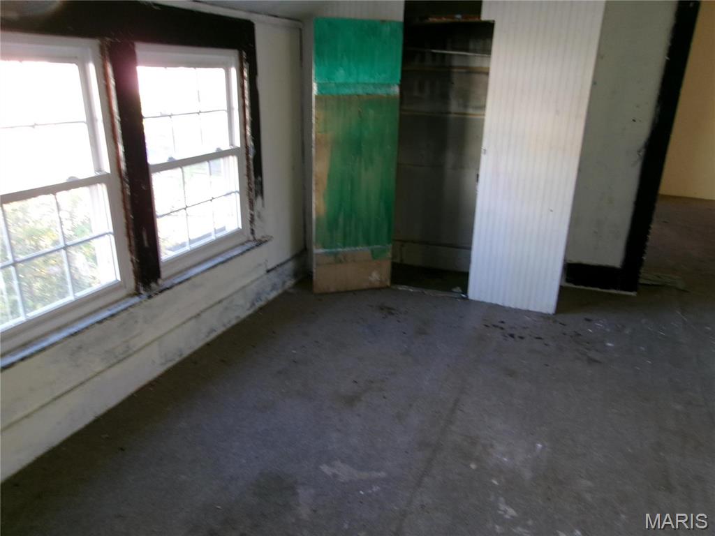 317 S 5th St Property Photo 16
