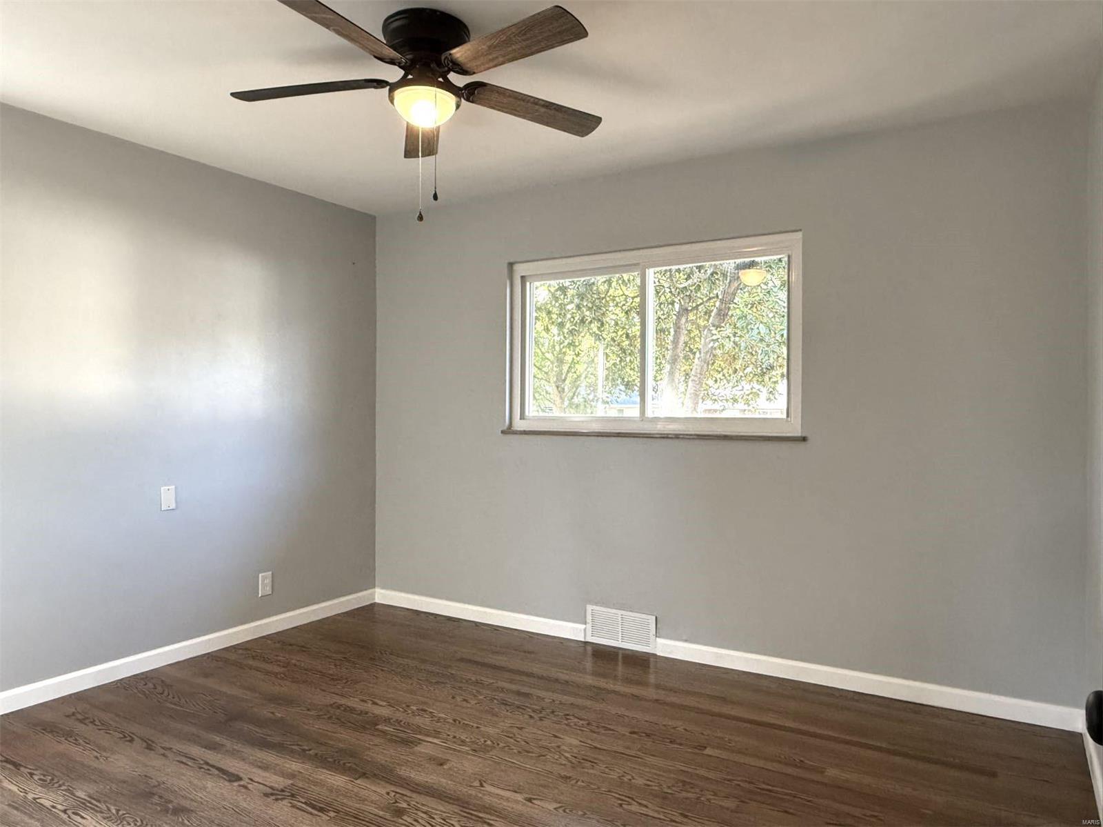 7459 Ahern Avenue Property Photo 9