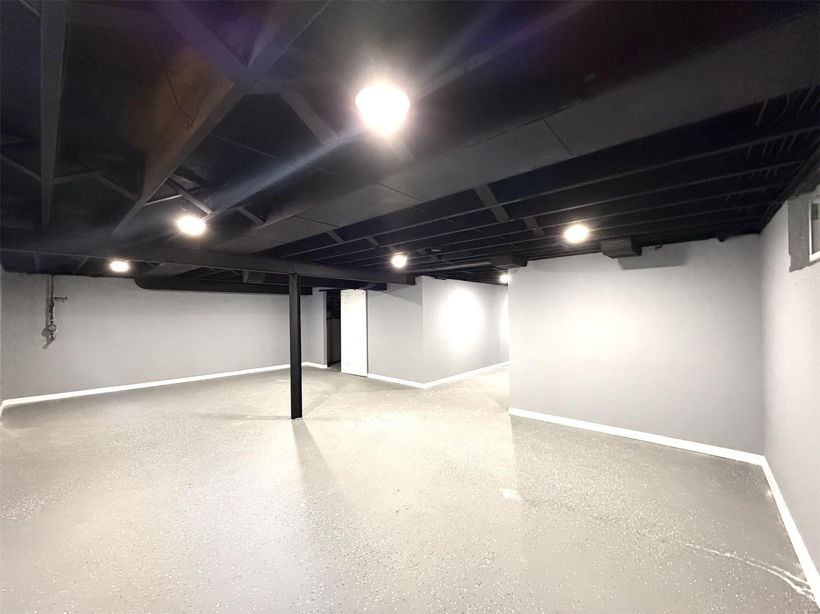 7459 Ahern Avenue Property Photo 15