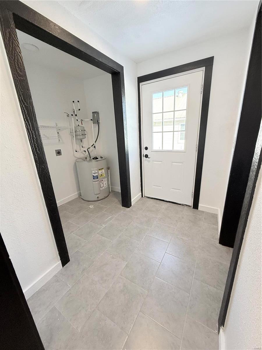 105 5th St Property Photo 33