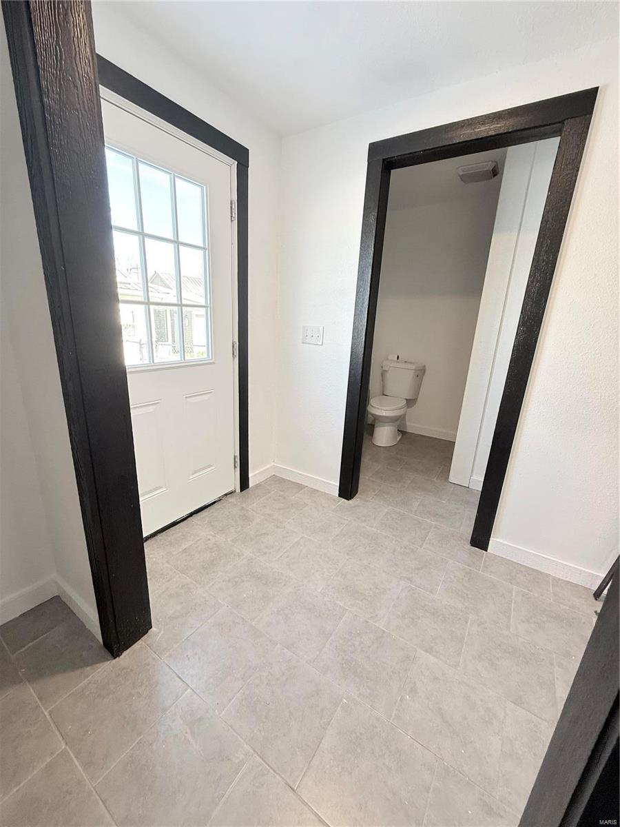 105 5th St Property Photo 36