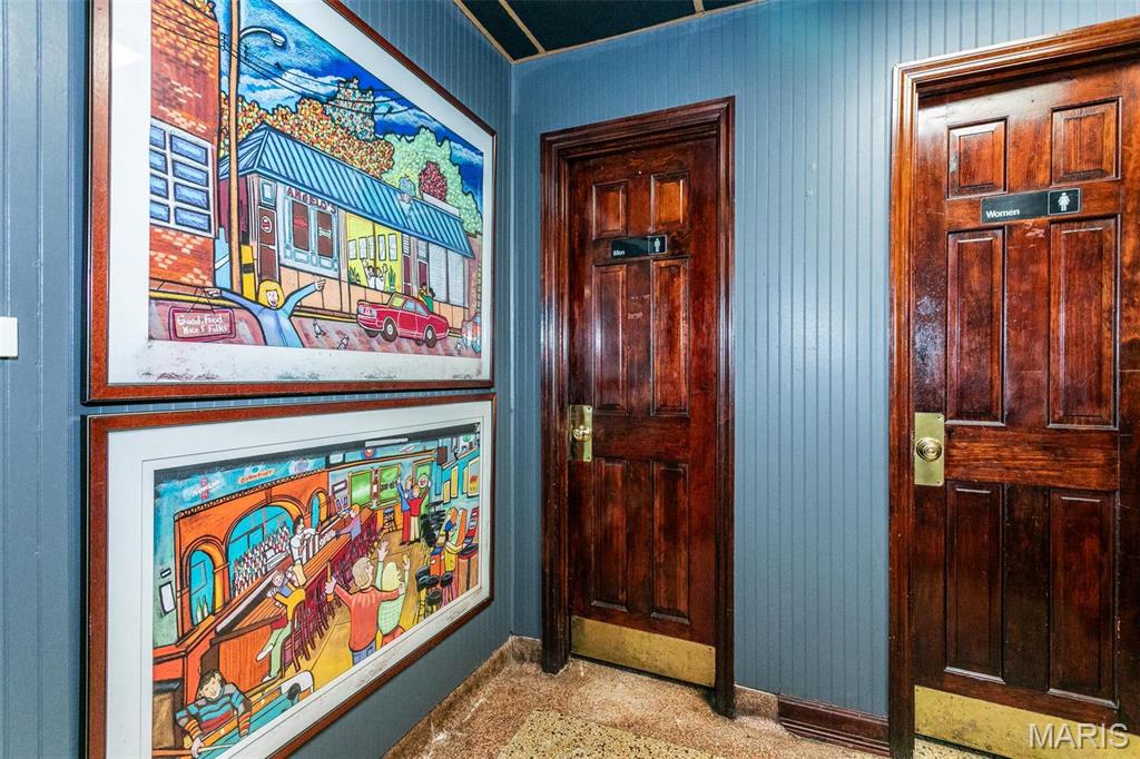 1856 E Broadway Property Photo 18