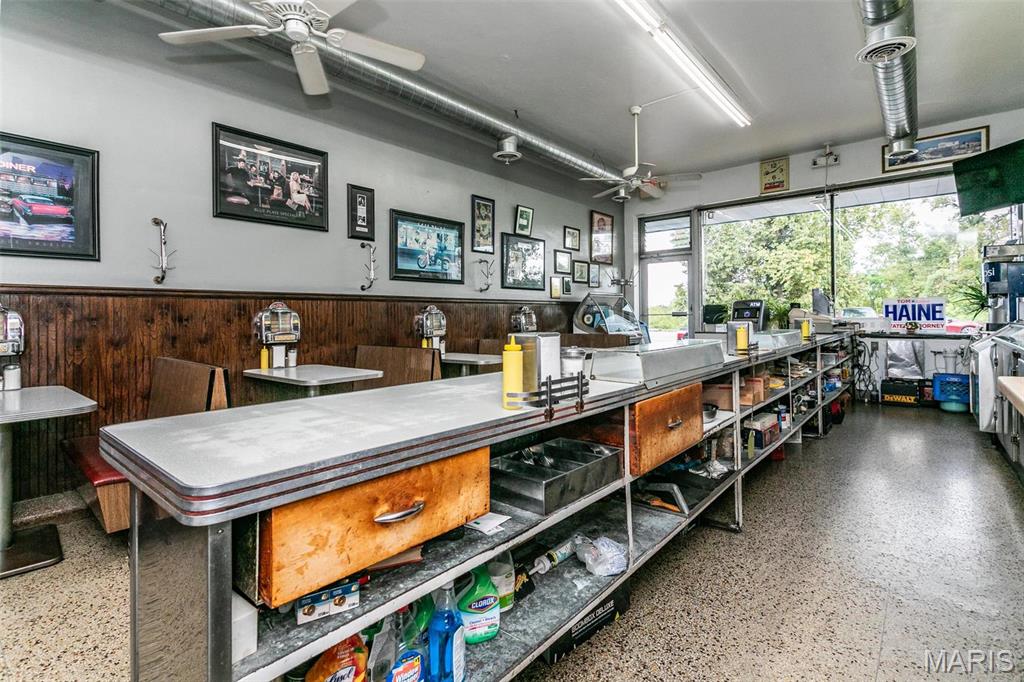 1856 E Broadway Property Photo 33