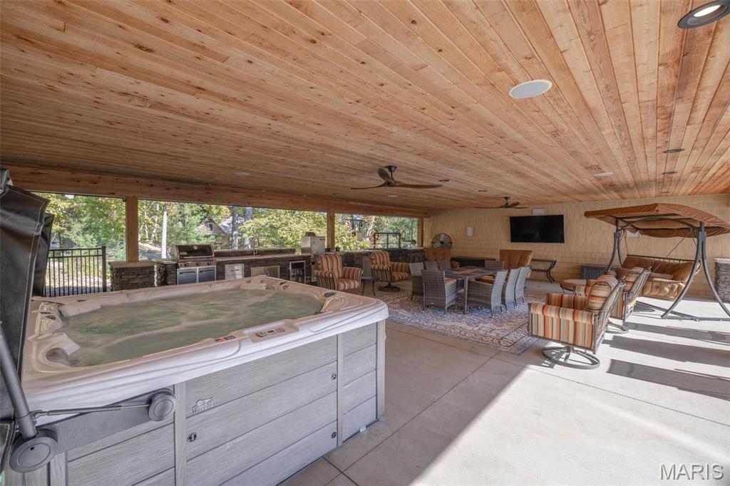 2471 Alpine Cove Drive Property Photo 52