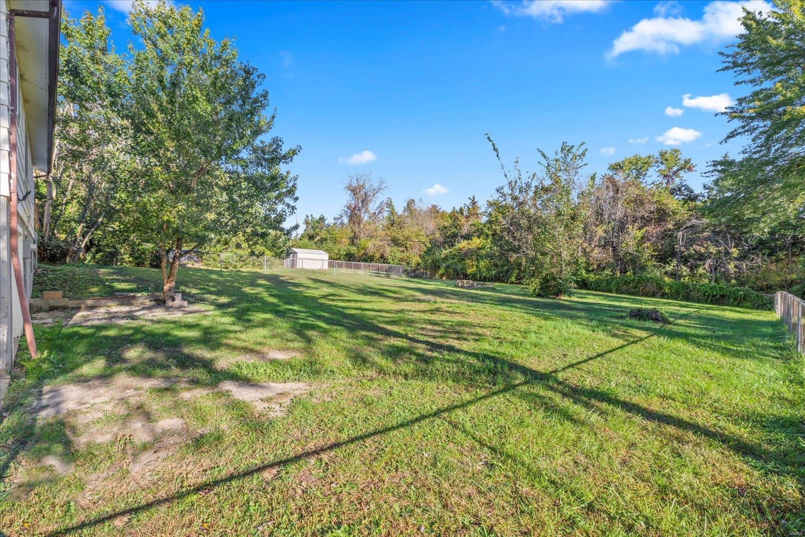1125 Edgewood Drive Property Photo 6