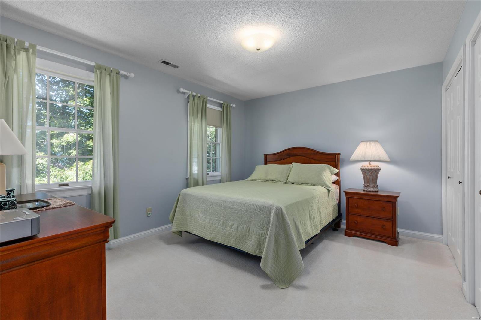 1125 N Franklin Street Property Photo 31