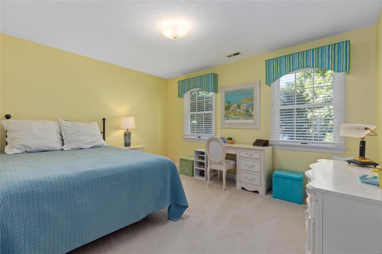 1125 N Franklin Street Property Photo 32