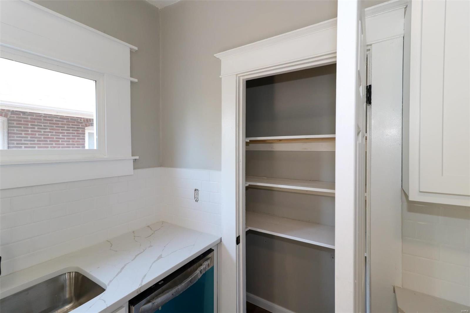 8820 Windom Avenue Property Photo 12