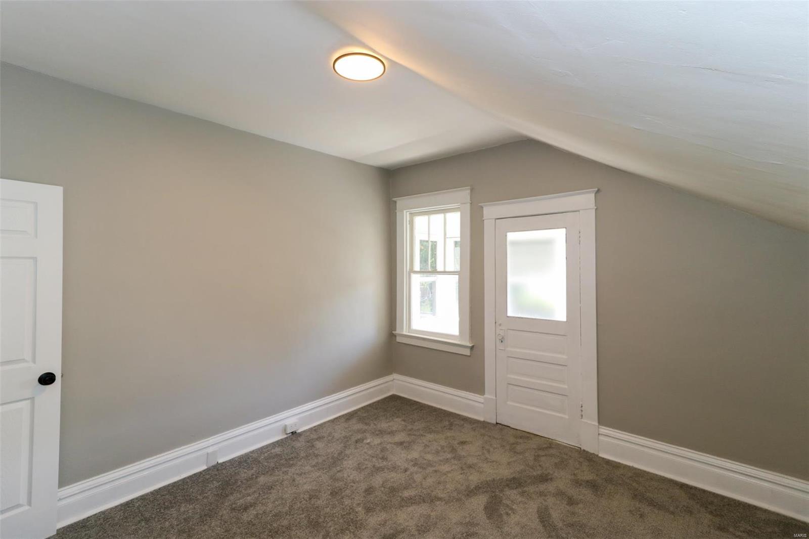 8820 Windom Avenue Property Photo 21