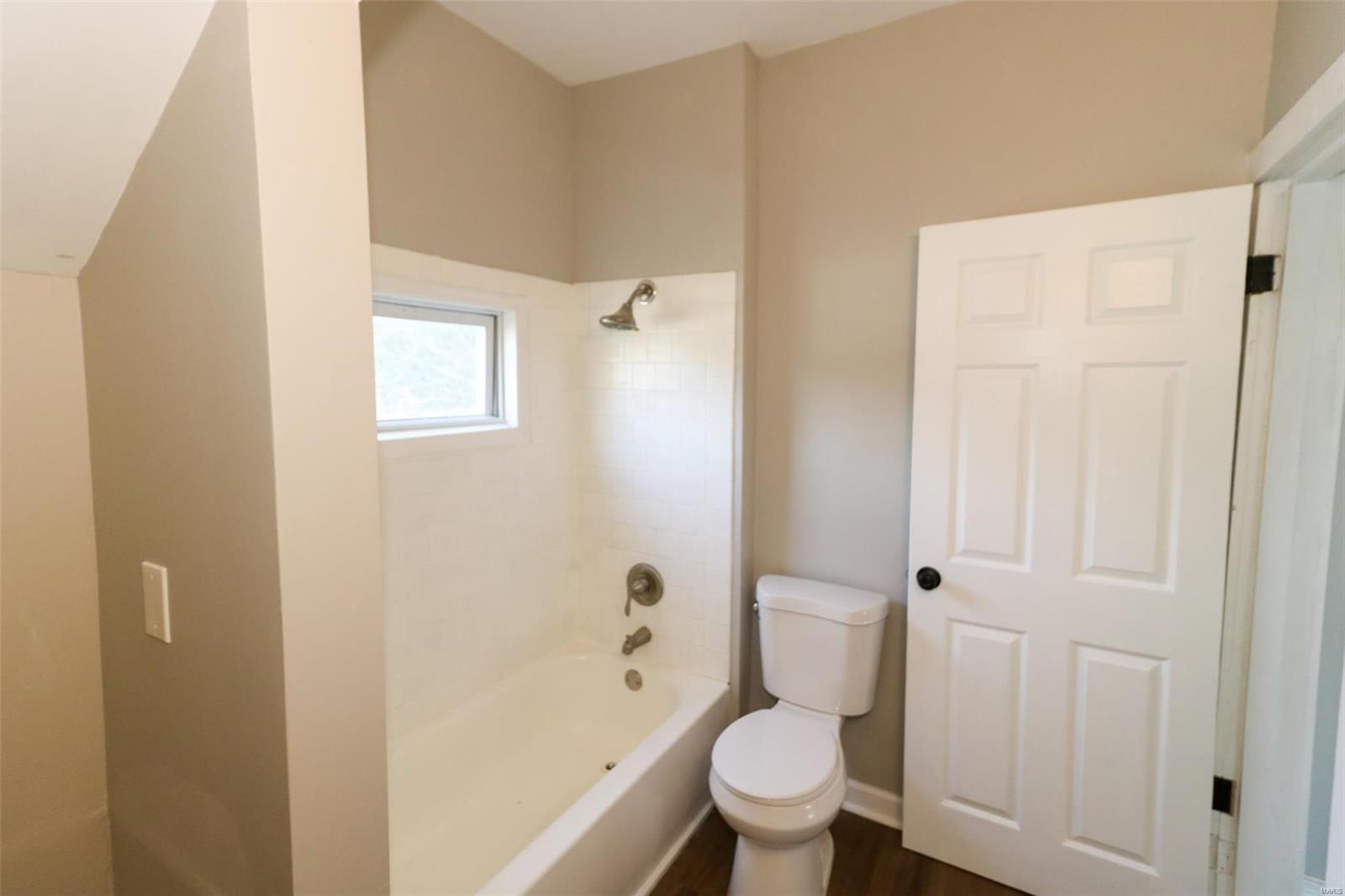 8820 Windom Avenue Property Photo 27
