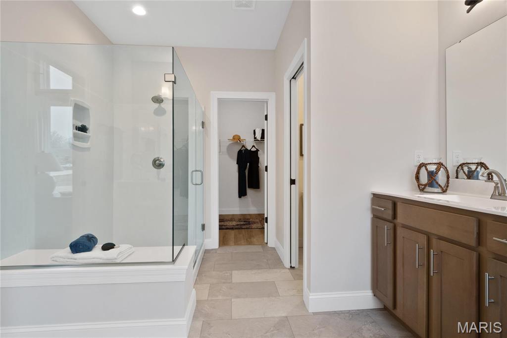 0 Bridgeport Cedarstone Property Photo 28
