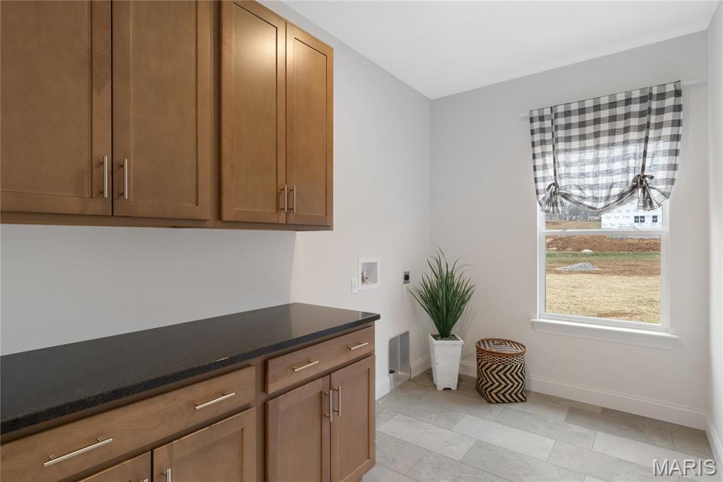 0 Bridgeport Cedarstone Property Photo 32