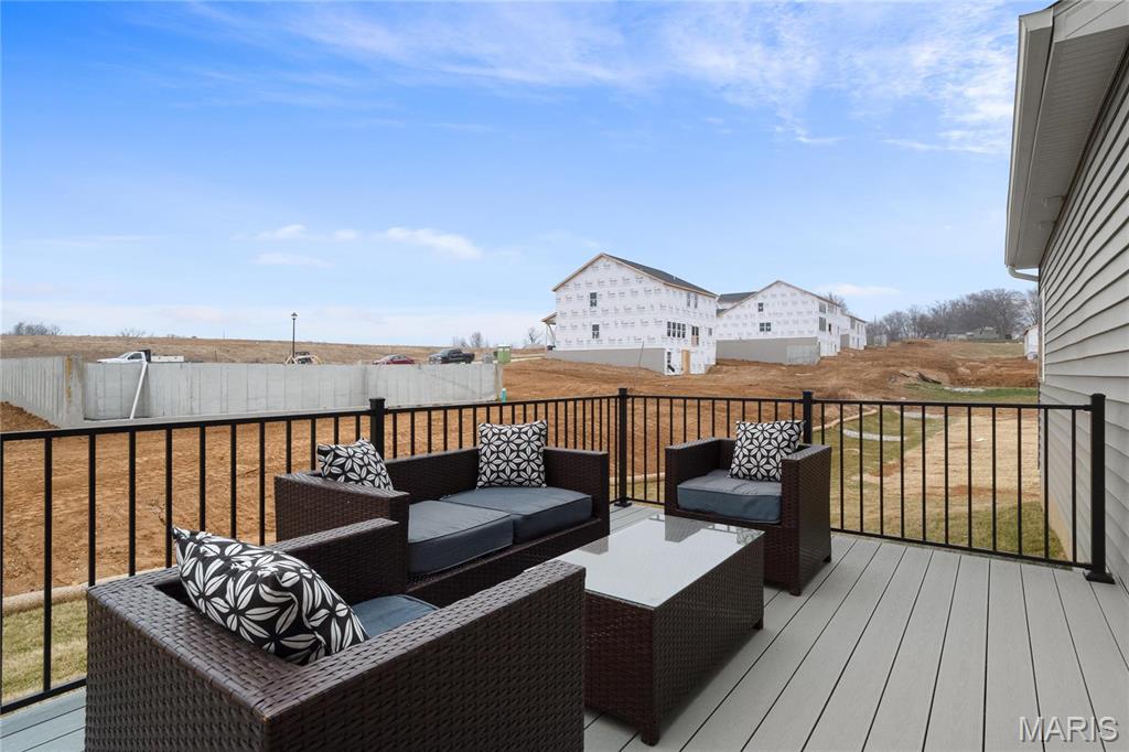 0 Bridgeport Cedarstone Property Photo 49