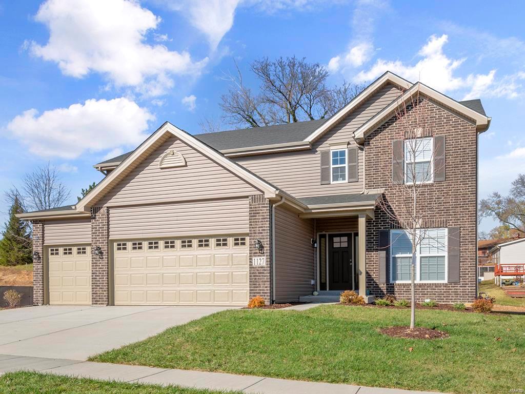 2 Nottingham At Elm Crossing Property Photo 2