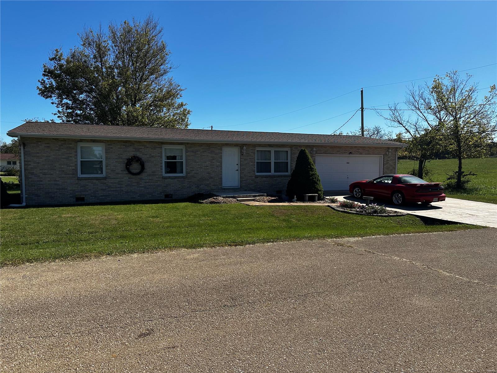 512 Odell Avenue Property Photo