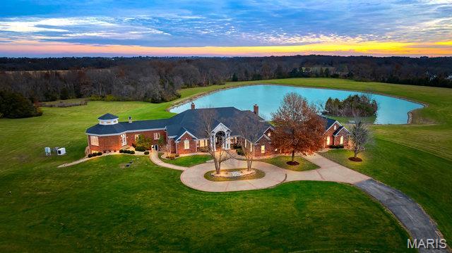 962 Highway W Property Photo 1