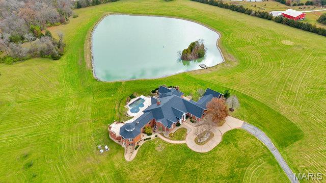 962 Highway W Property Photo 3