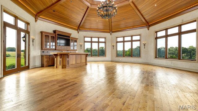 962 Highway W Property Photo 5