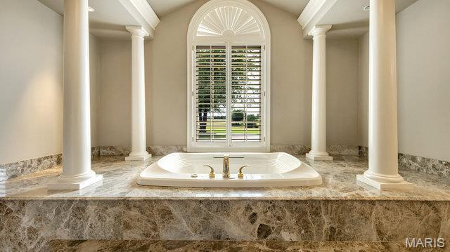 962 Highway W Property Photo 28