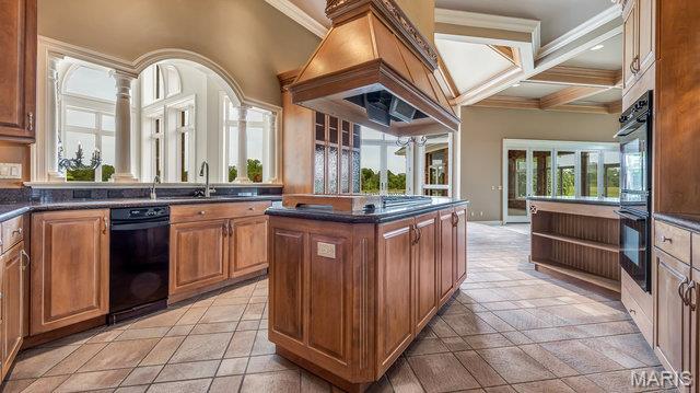 962 Highway W Property Photo 49