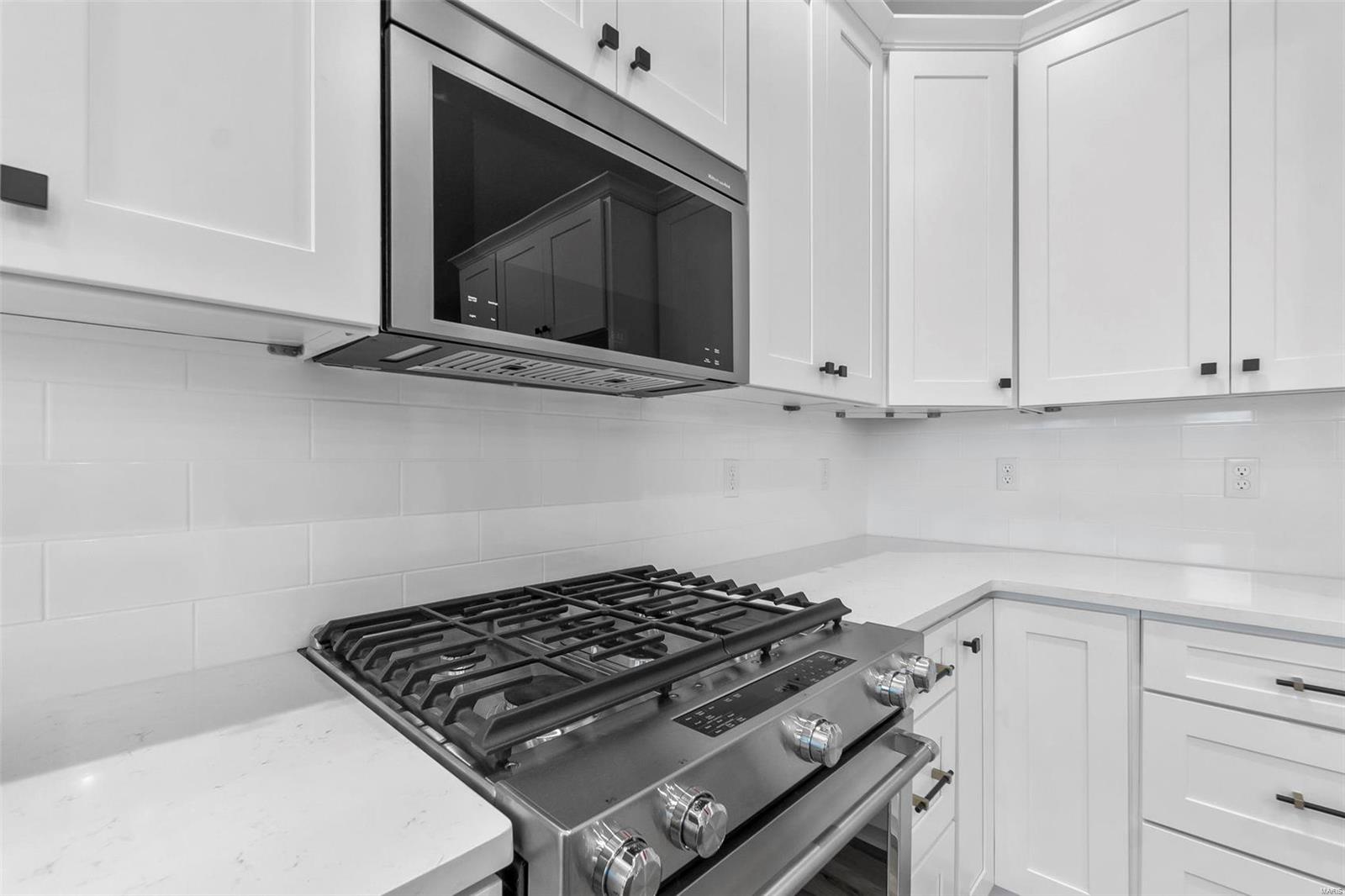 2153 Esker Trail Property Photo 12