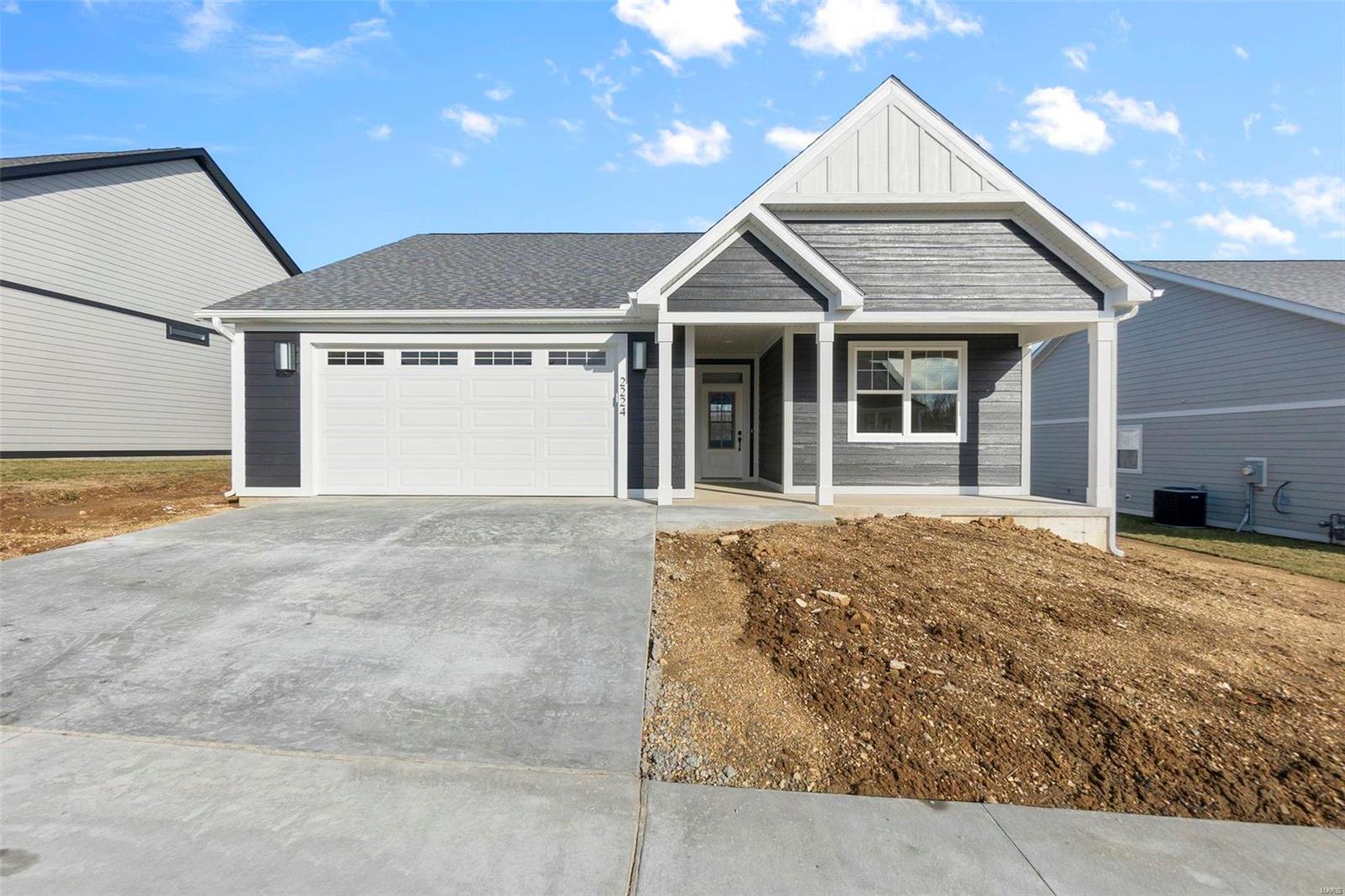 2224 Heywood Meadows Property Photo