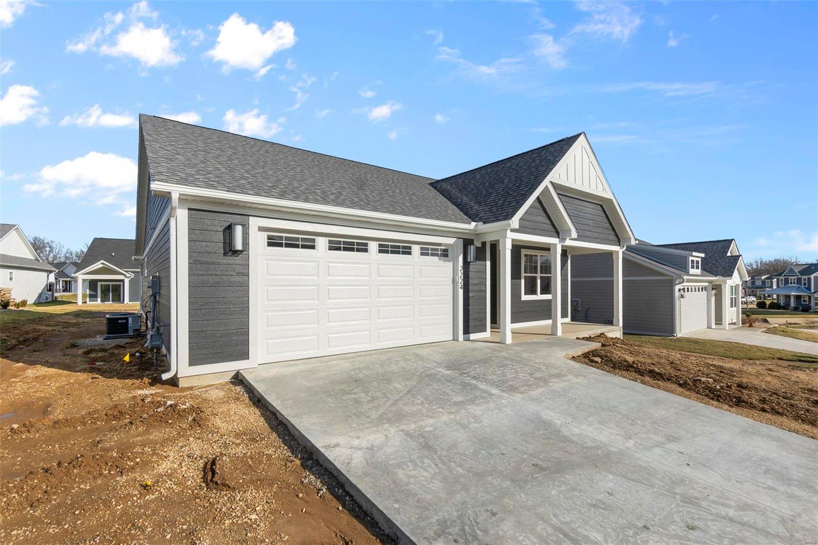 2224 Heywood Meadows Property Photo 2