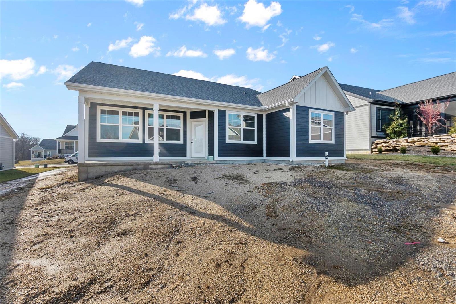 2224 Heywood Meadows Property Photo 4