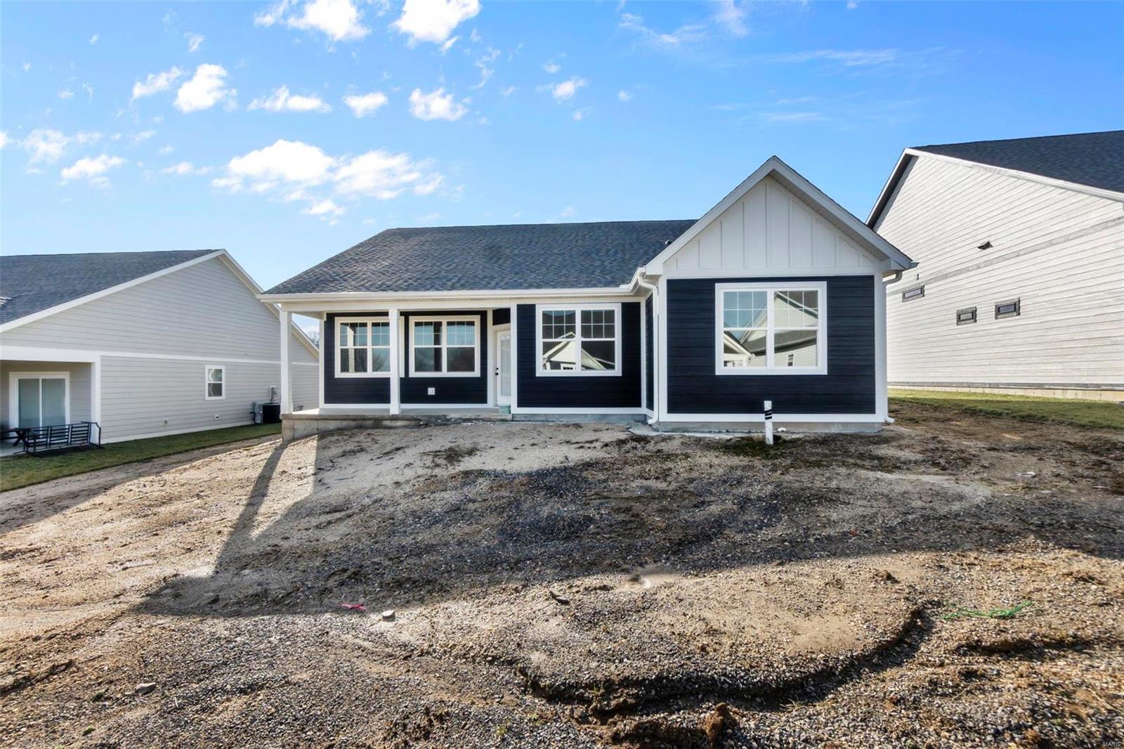 2224 Heywood Meadows Property Photo 5