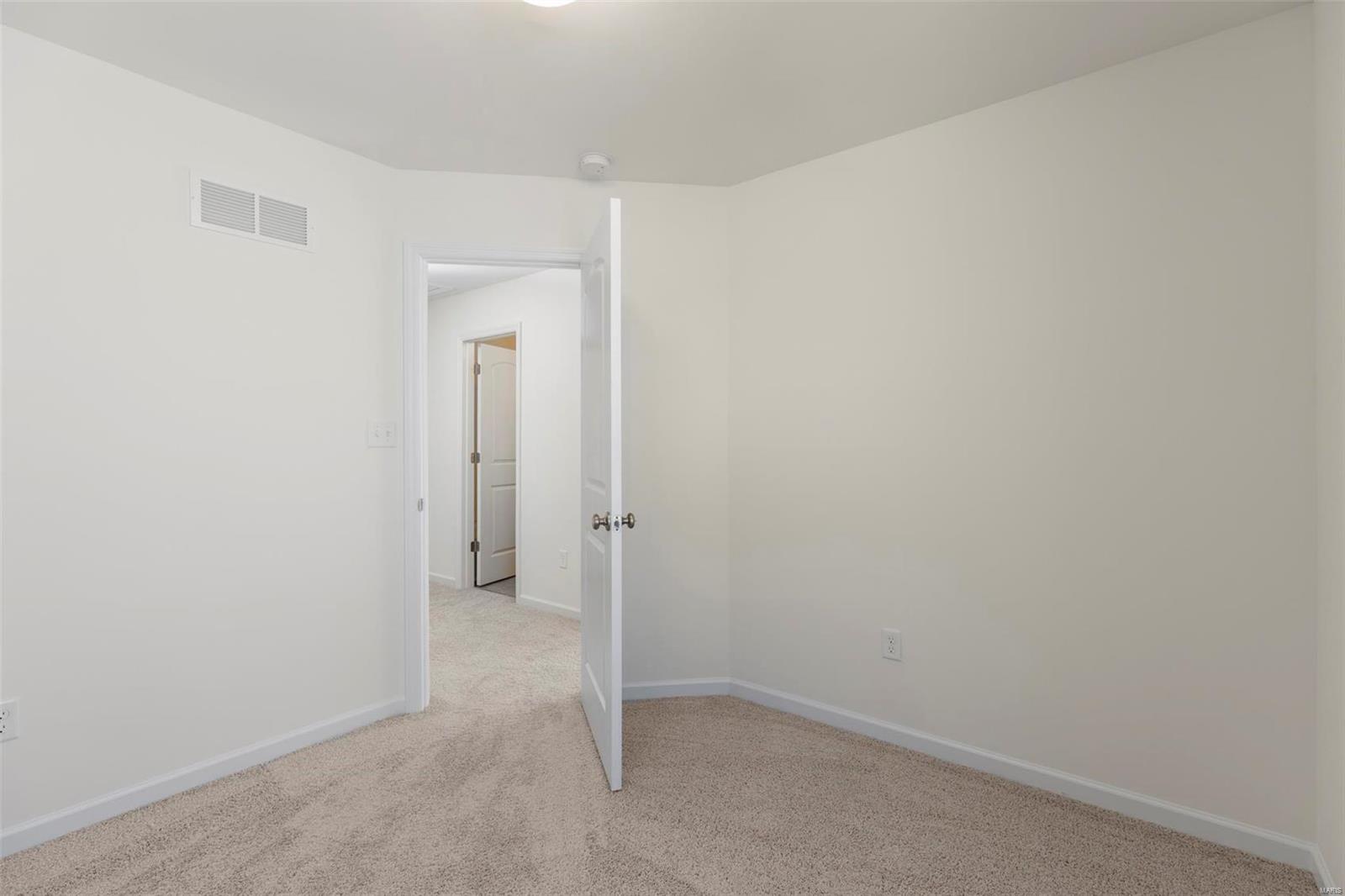 304 Winding Bluffs Court Property Photo 23