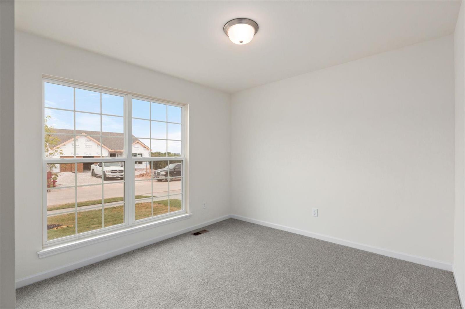 391 Butterfly Garden Lane Property Photo 16