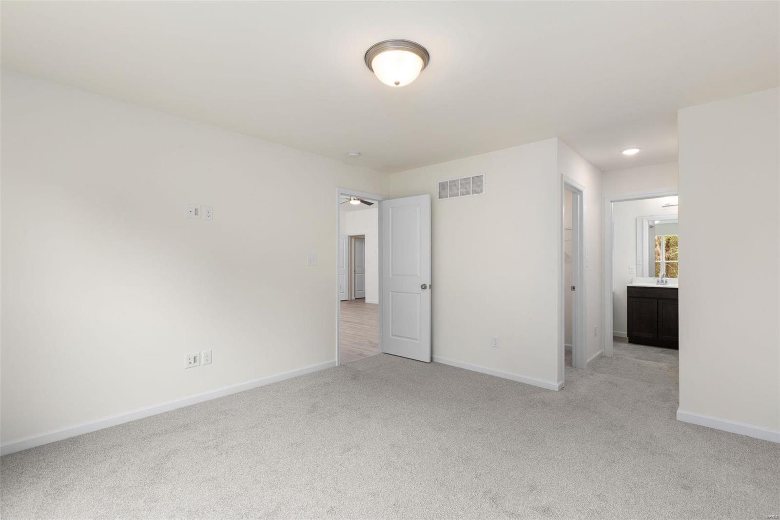 391 Butterfly Garden Lane Property Photo 22