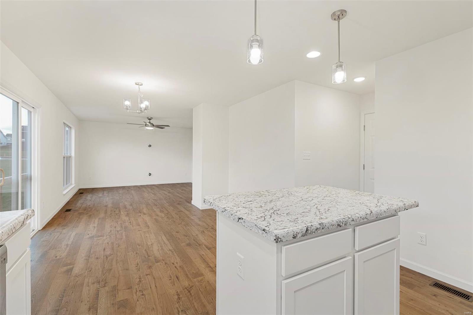 97 Lamar Parkway Property Photo 12