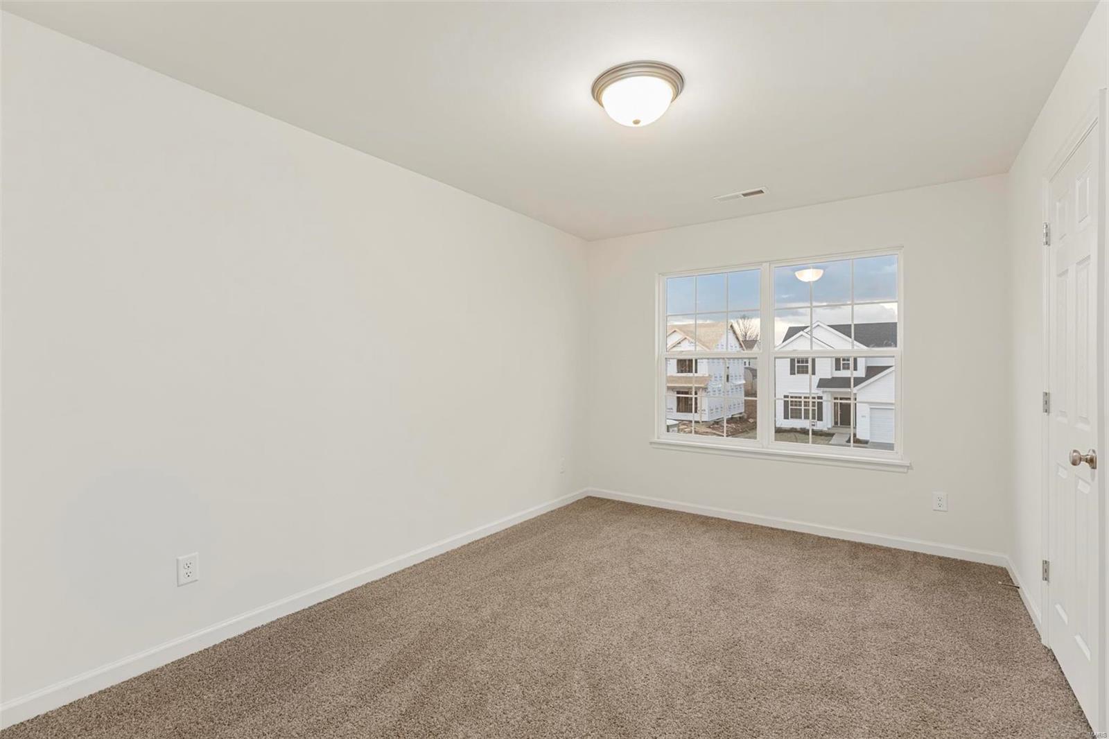97 Lamar Parkway Property Photo 14