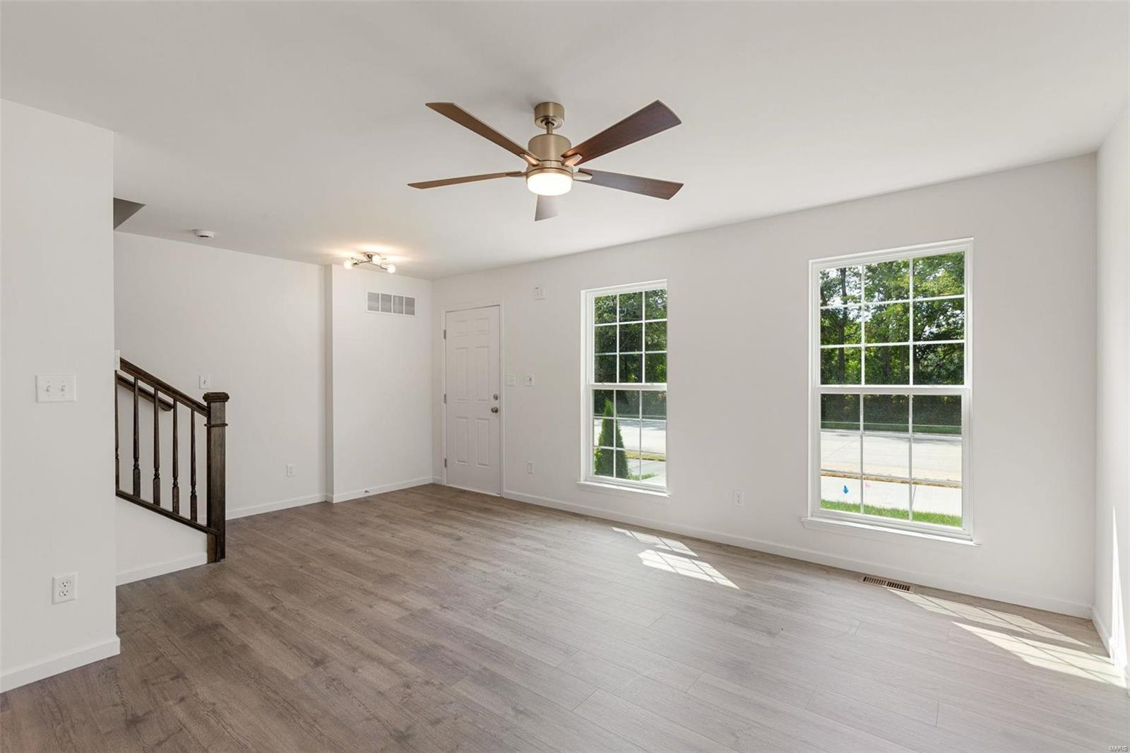 443 Sunset Hollow Drive Property Photo 2