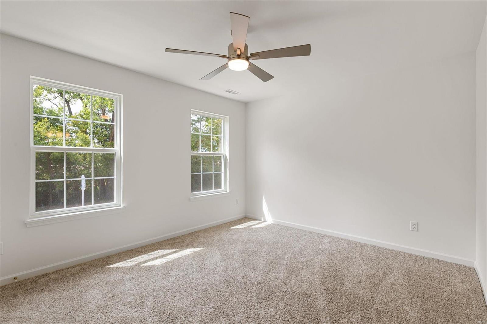 443 Sunset Hollow Drive Property Photo 12