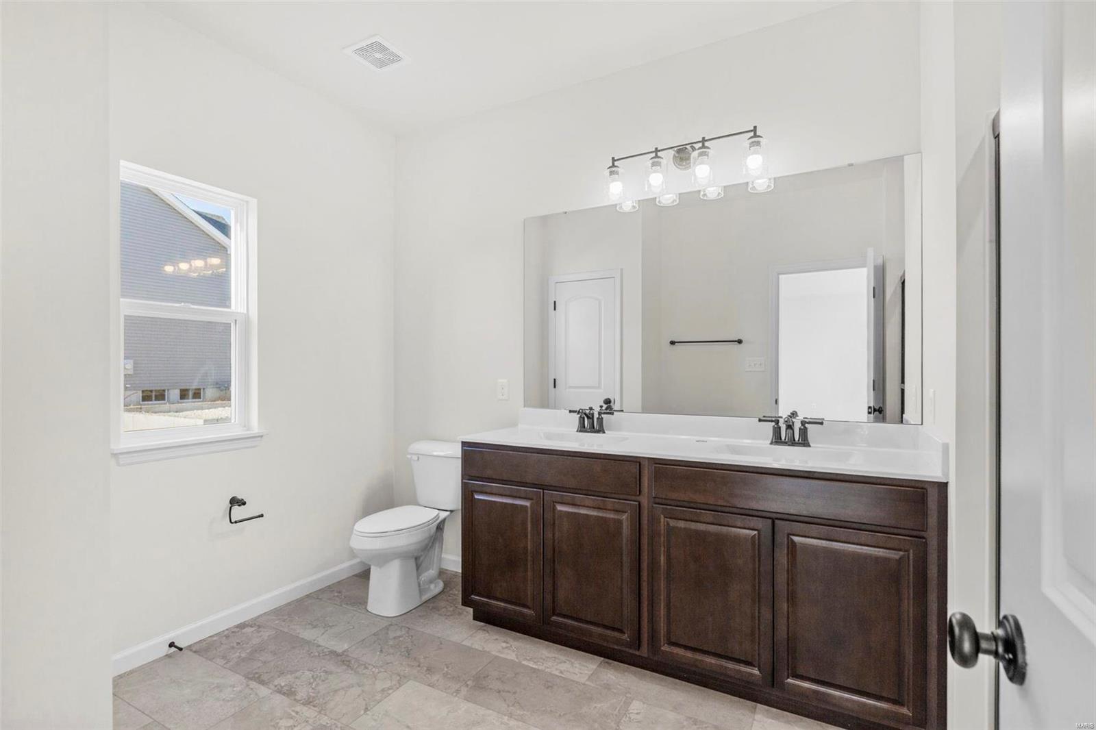 122 Harrow Drive Property Photo 19