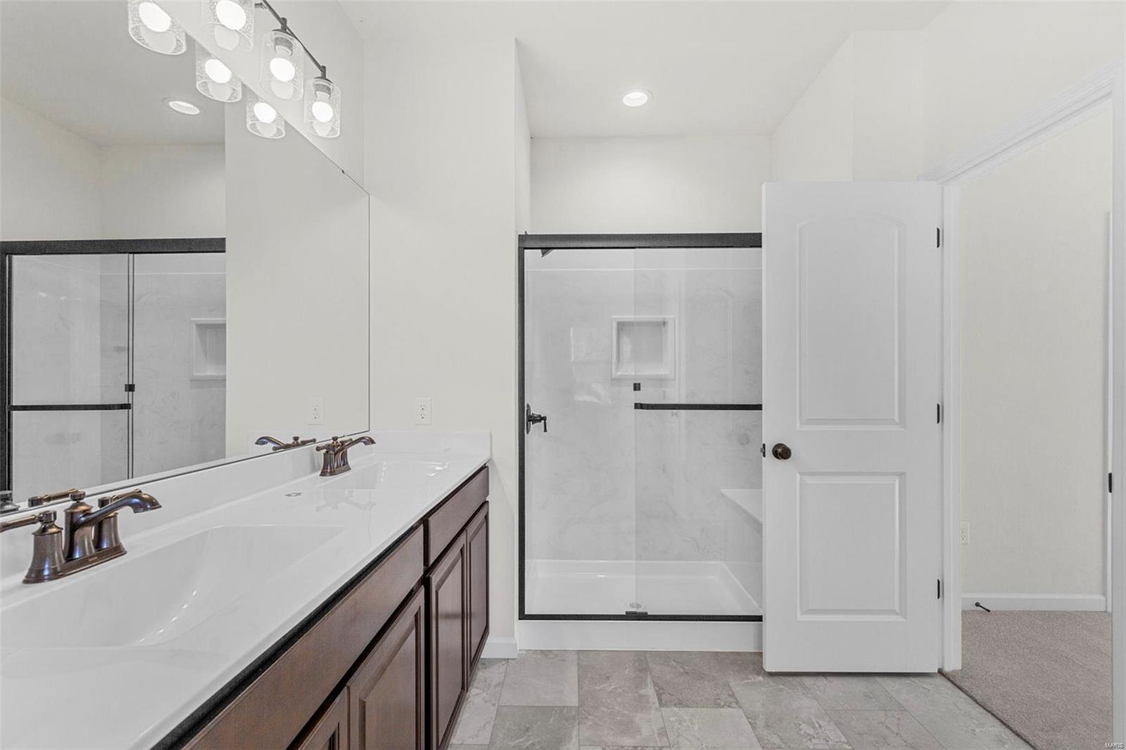 122 Harrow Drive Property Photo 20