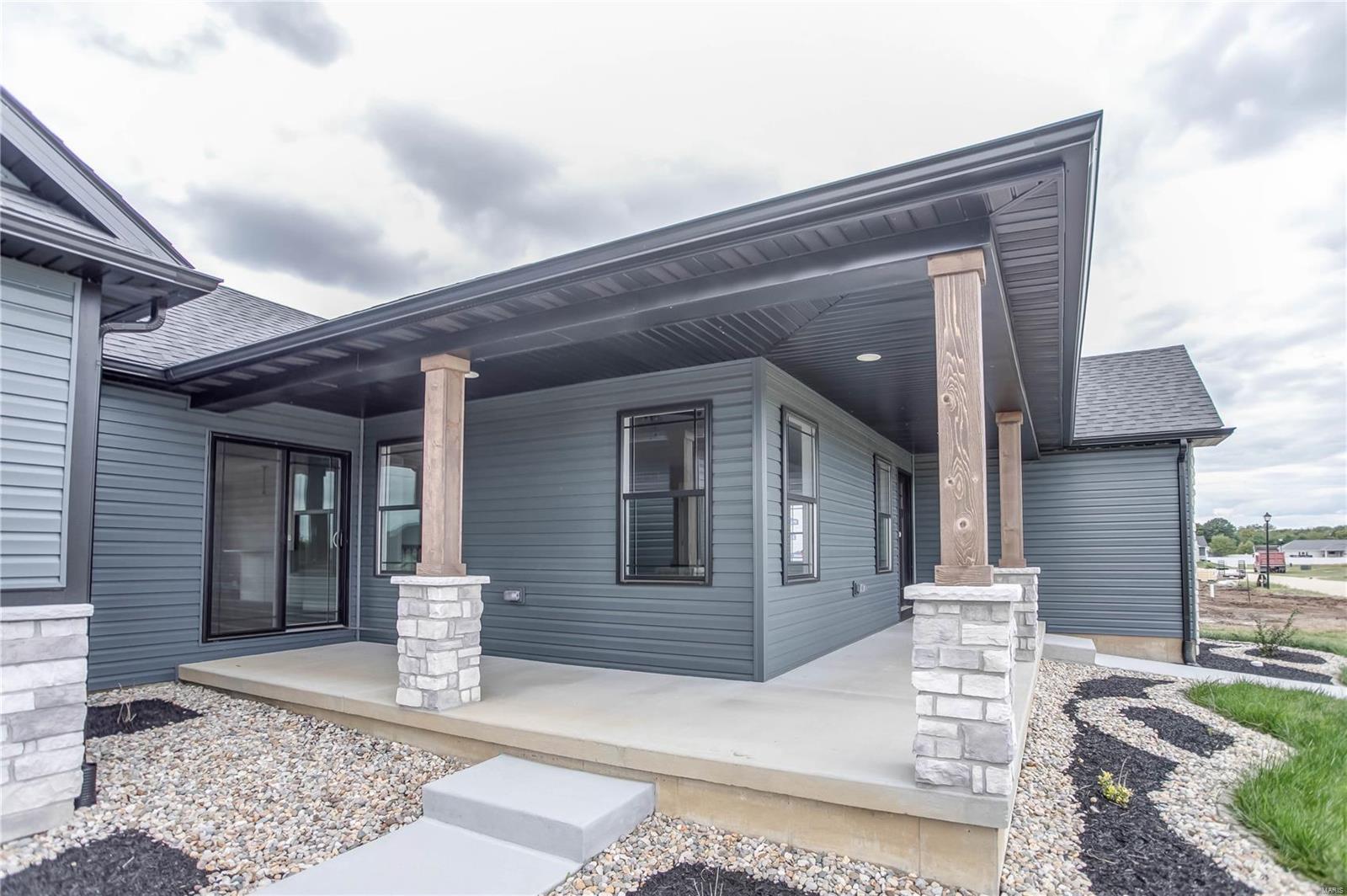 1000 Brianna Court Property Photo 8