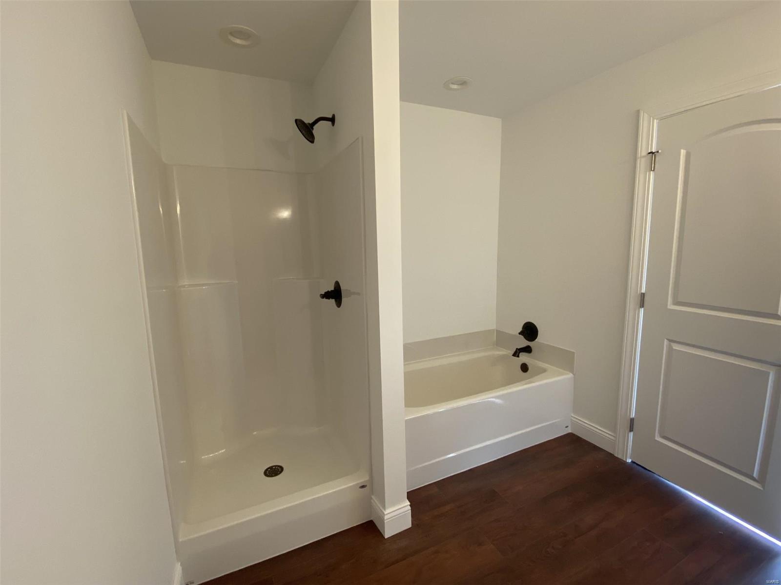 1000 Brianna Court Property Photo 17